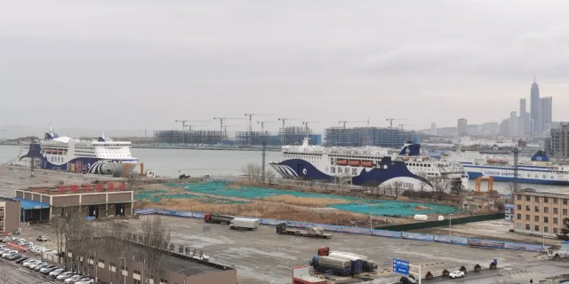海运集装箱船越来越大  --  亚游国际物流