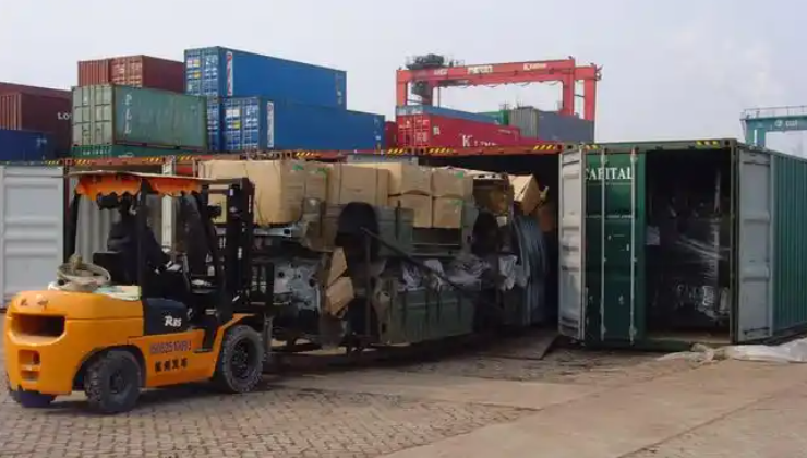 汽车滚装船与集装箱海运运输的差别有哪些  --  亚游国际物流